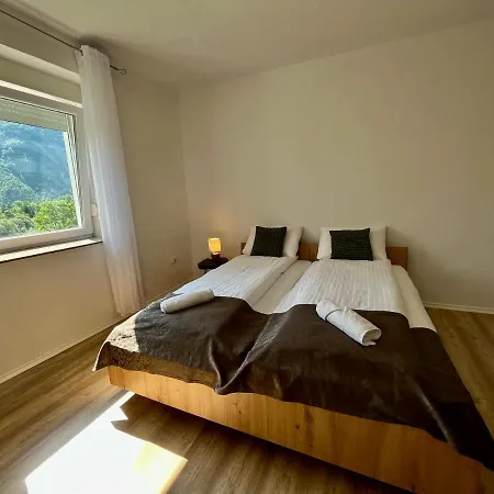 Pearl Apartment